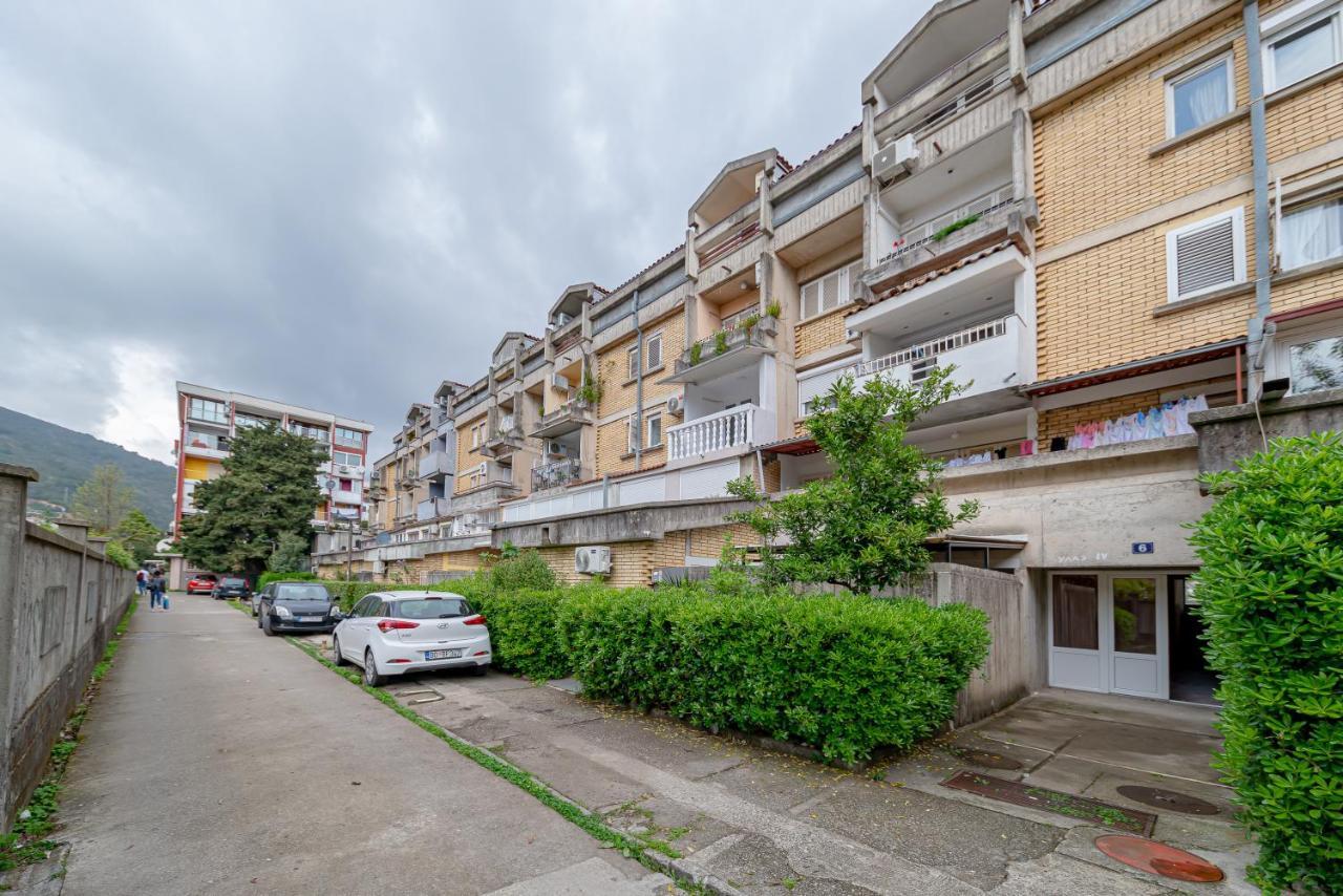 Fairytale 1 And 2 Apartment Budva Bagian luar foto