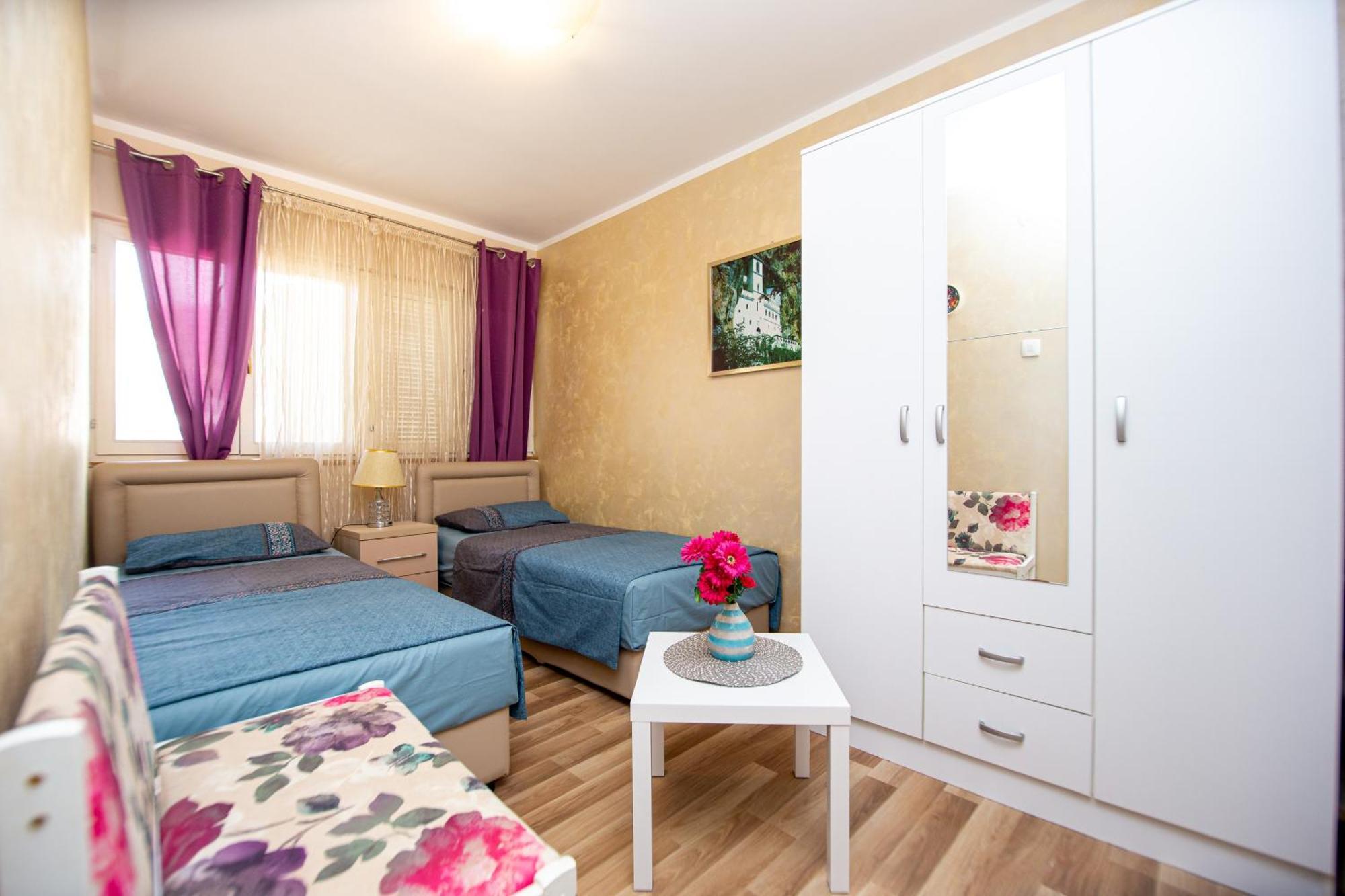 Fairytale 1 And 2 Apartment Budva Bagian luar foto