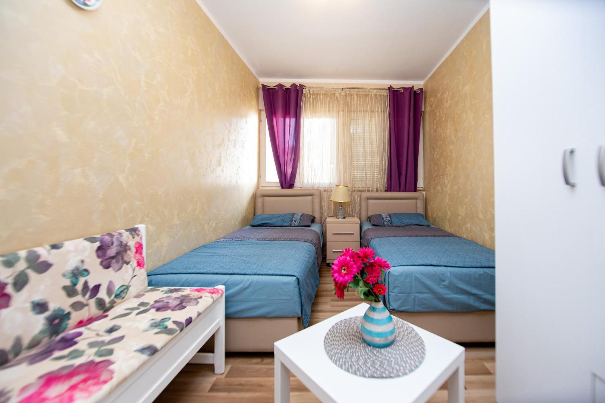 Fairytale 1 And 2 Apartment Budva Bagian luar foto