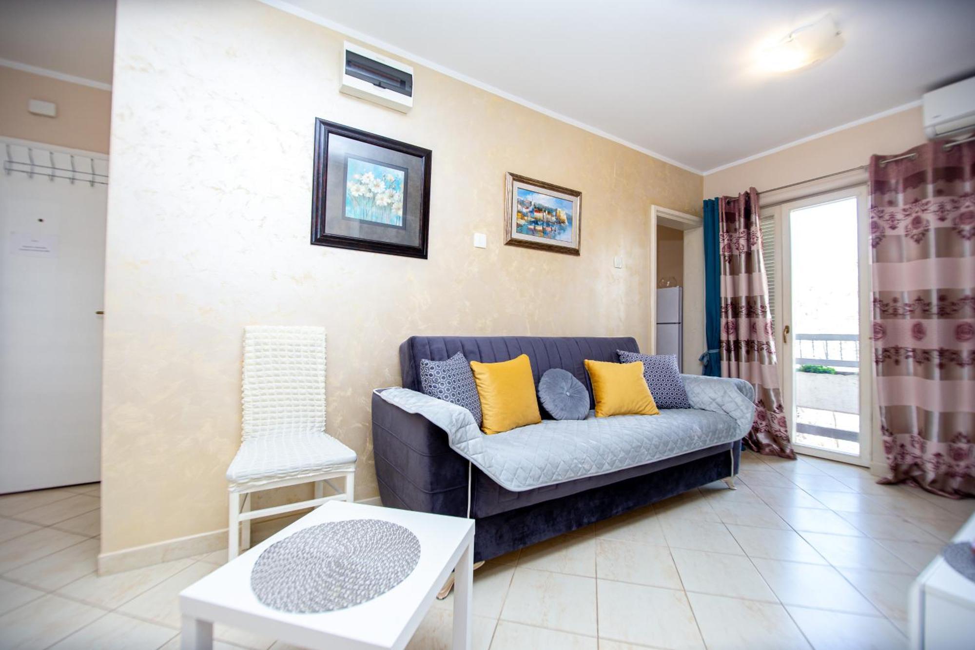 Fairytale 1 And 2 Apartment Budva Bagian luar foto
